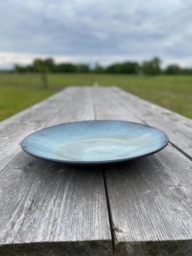 grosse-schale-blau-ceramics-bowl-blue-muenster-osnabrueck-martina-elsenheimer-mel-keramik