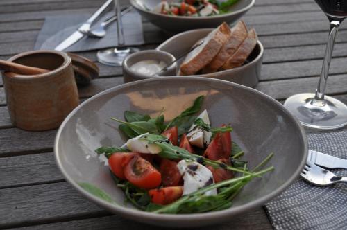 keramik-schale-geschirr-reduktion-ceramics-bowl-tableware-reduction-muensterland-muenster-osnabrueck-martina-elsenheimer-mel-Tisch 12